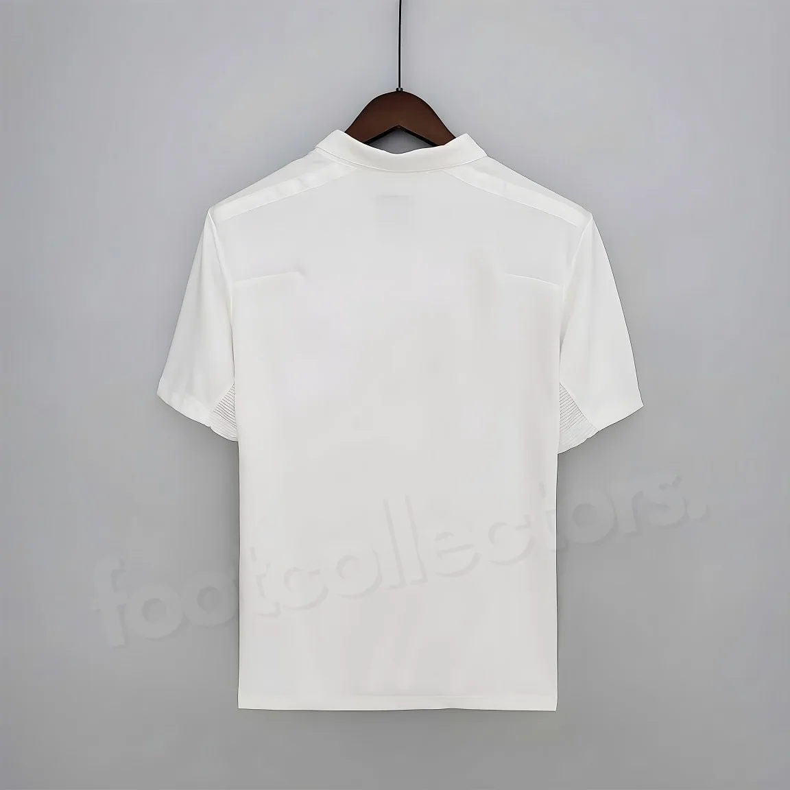 CAMISETA RETRO VINTAGE DE LOCALIDAD DE INGLATERRA 2010 (2)