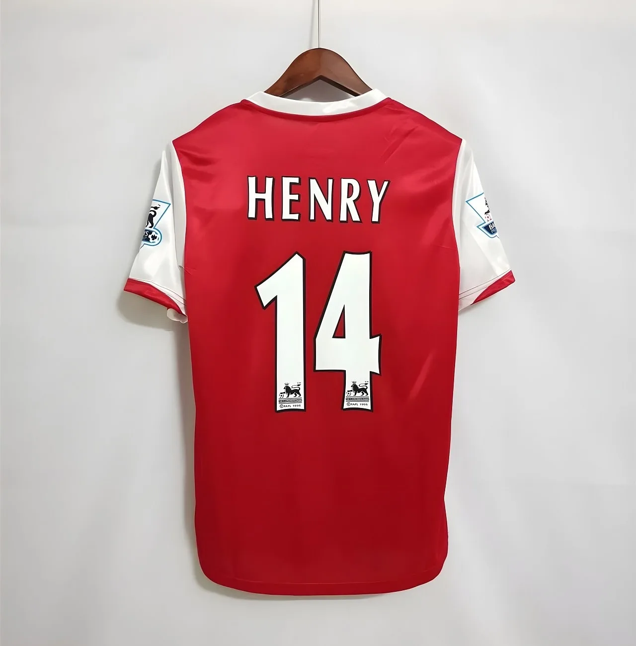 Arsenal Home Shirt 2006-2007 Henry