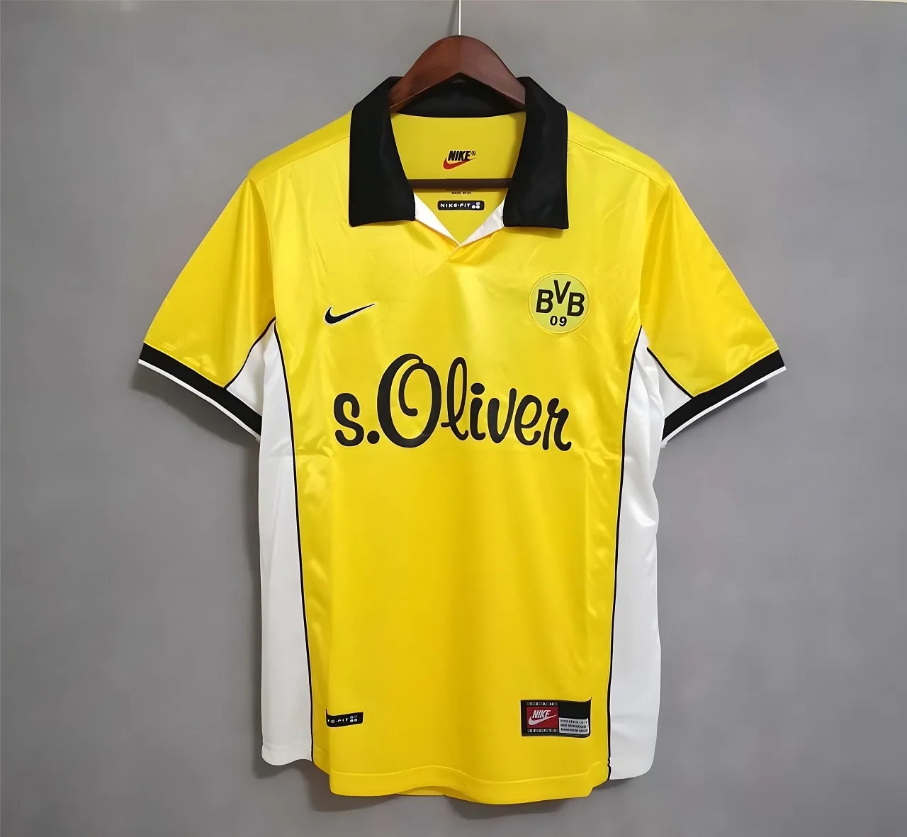 MAILLOT RETRO VINTAGE DORTMUND HOME 1998-99 (1)