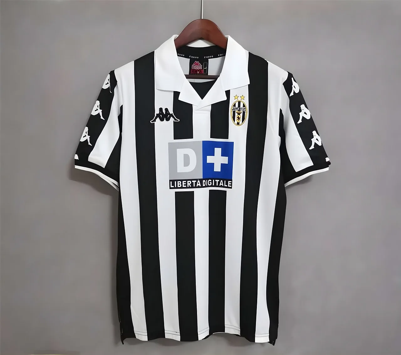 JUVENTUS DEL PIERO VINTAGE RETRO JERSEY 1999-00 (2)