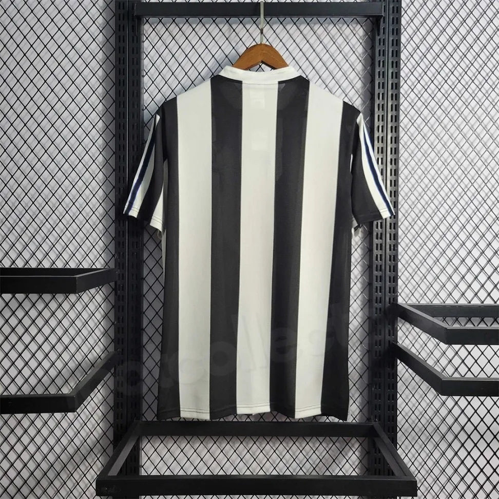 MAILLOT RETRO VINTAGE NEWCASTLE HOME 1997-99 (3)