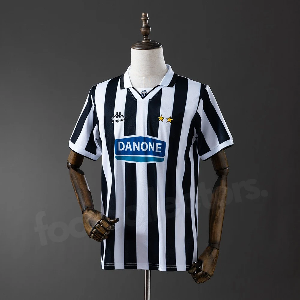 Juventus Home Shirt 1994-1995 (1)