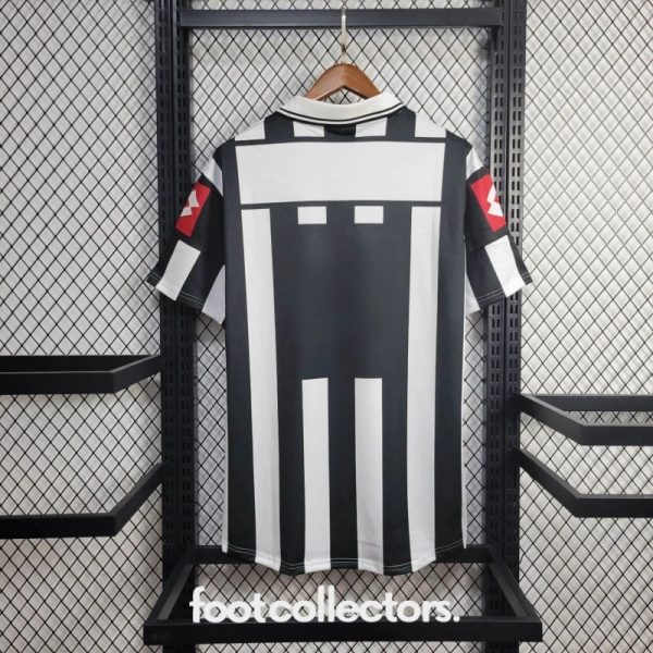 Maillot Juventus Domicile 2001-2002 (3)