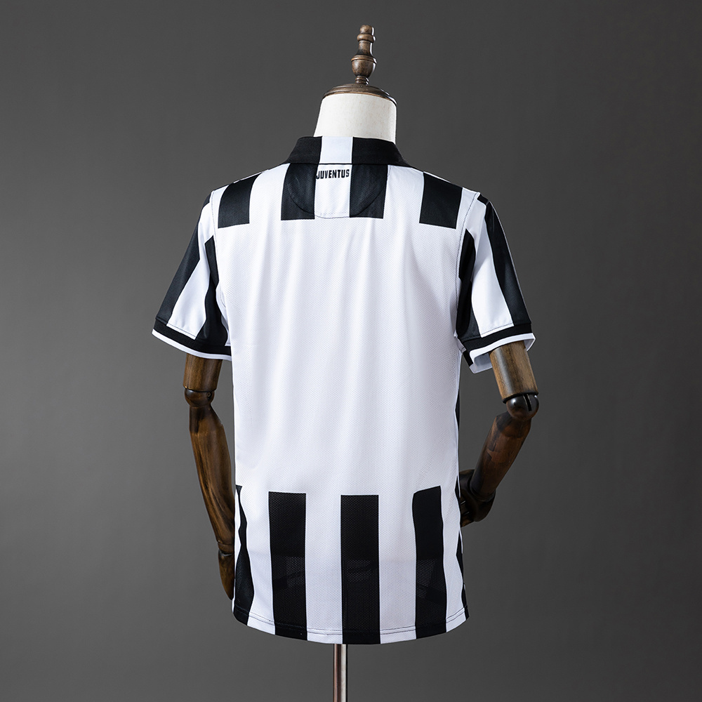 Maillot Juventus Domicile 2014-2015 (2)