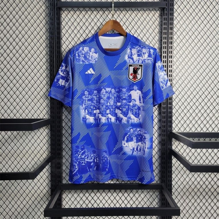 À Prix Maillot Equipe Foot Japon Special Edition Bleu Marine 2025/2026