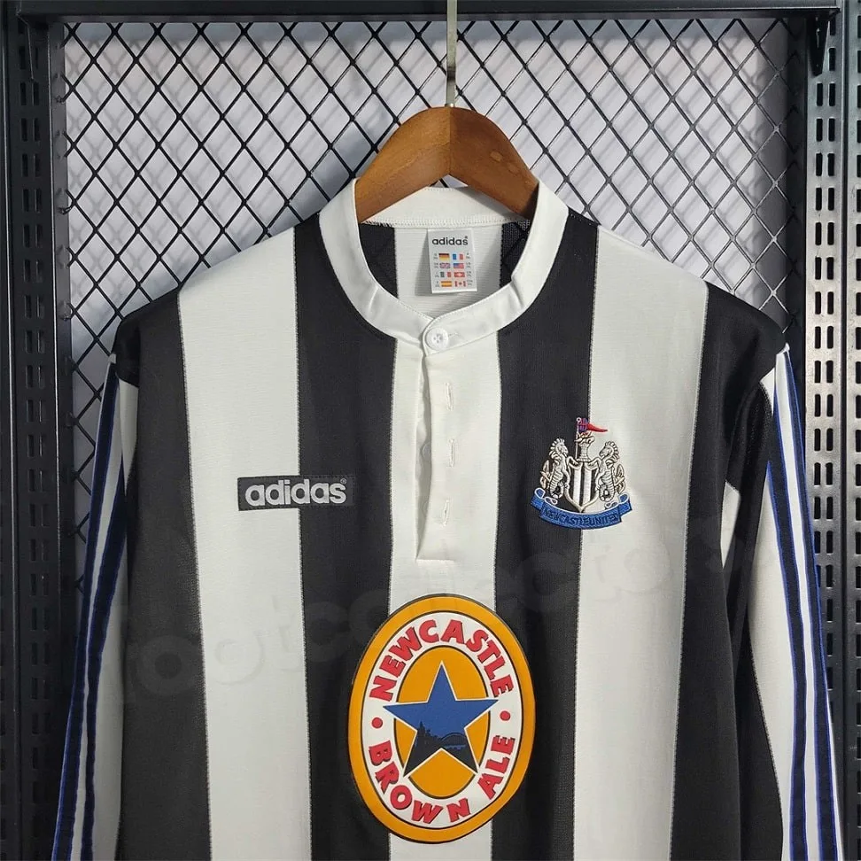 RETRO VINTAGE JERSEY NEWCASTLE HOME 1995-97 LONG SLEEVES (2)