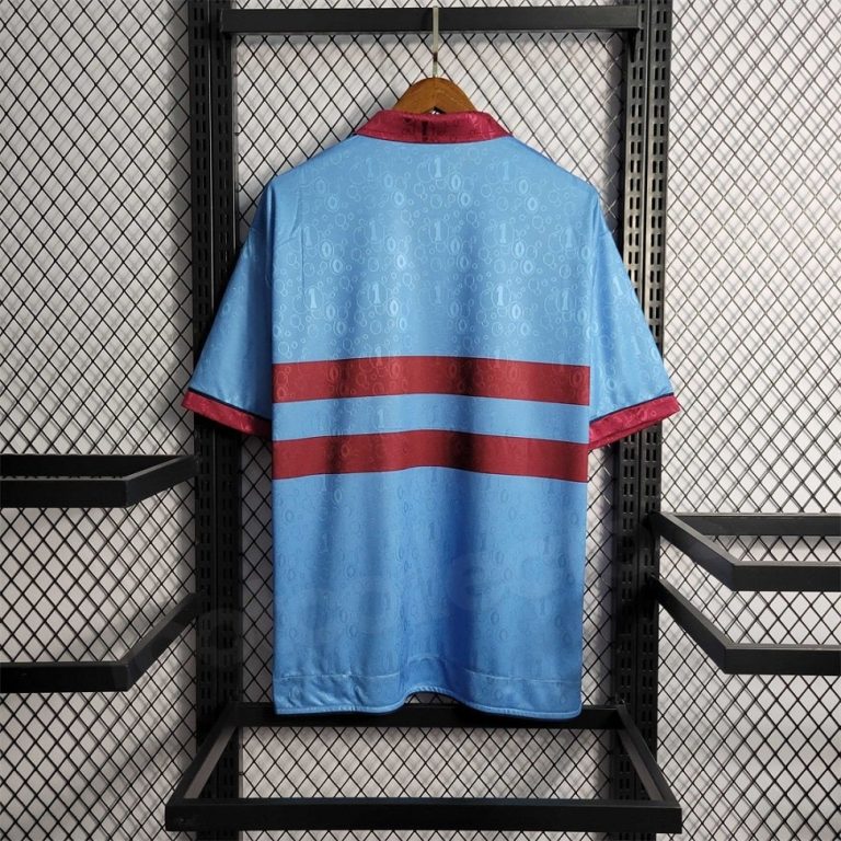 Maillot Vintage West Ham United - Umbro - Domicile - Taille M - Bordeaux