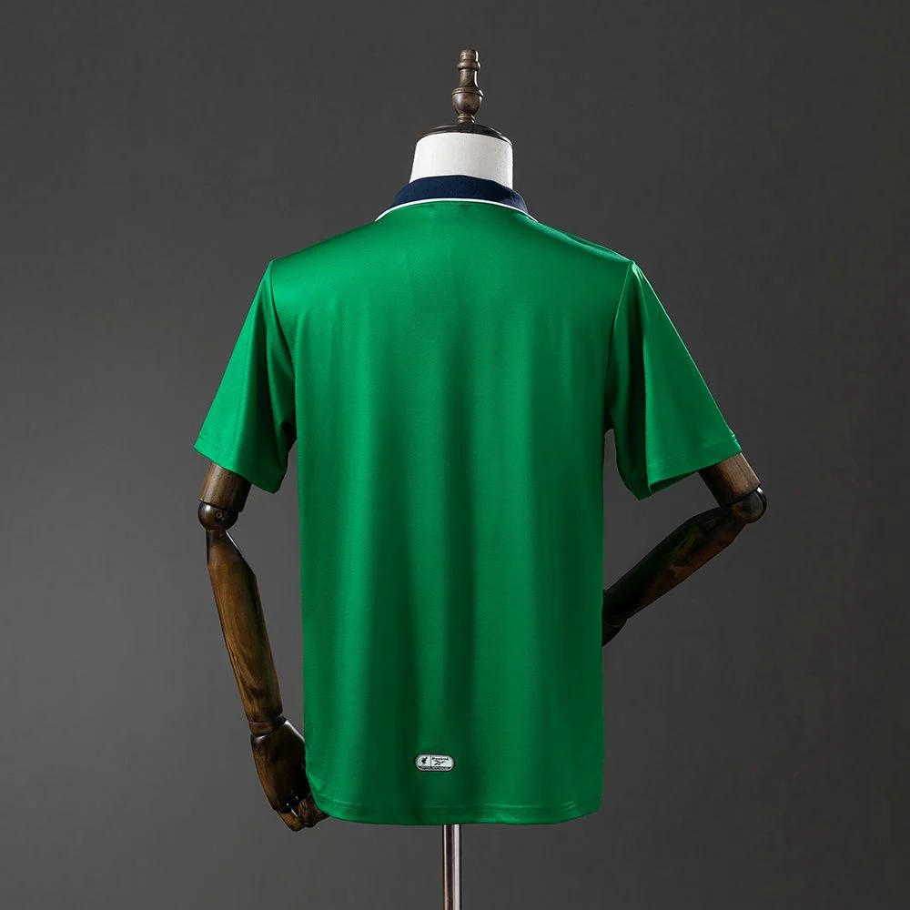 Liverpool FC Away Shirt 1999-2000 (2)