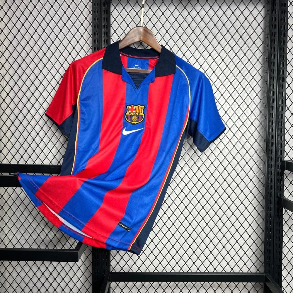 Barcelona Home Shirt 2004-2005 (2)