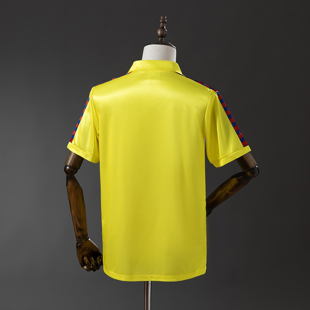 Maillot Barca Exterieur 1982-84 (2)