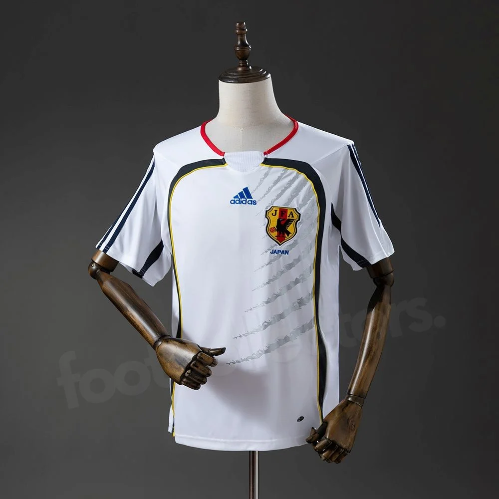 Maillot Japon Extérieur 2006 (1)