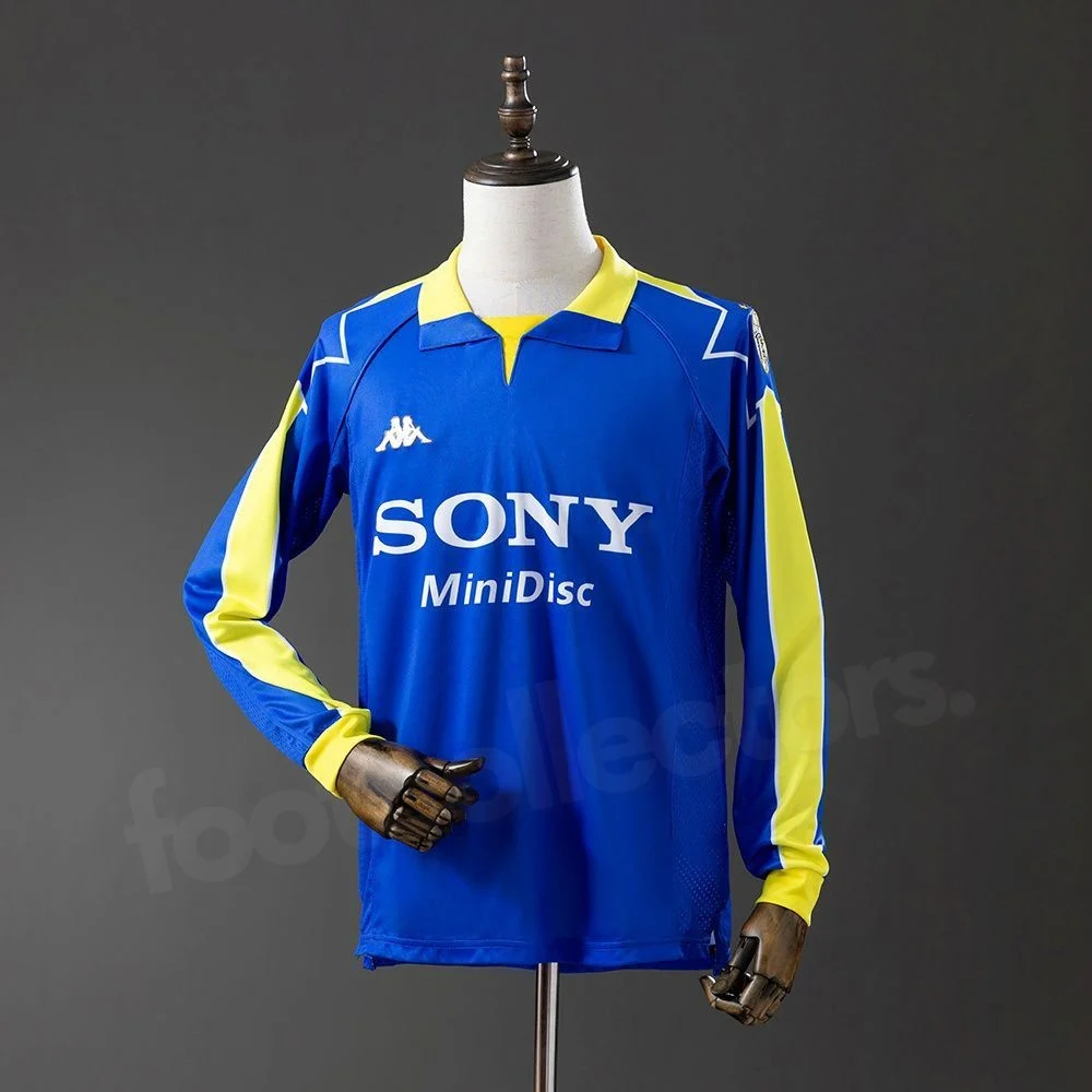 Maillot Juventus Exterieur 1996-1997 Manches Longues (1)