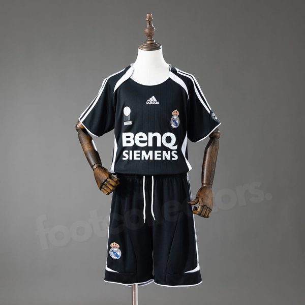 Maillot Enfant Real Madrid Exterieur 2006 2007