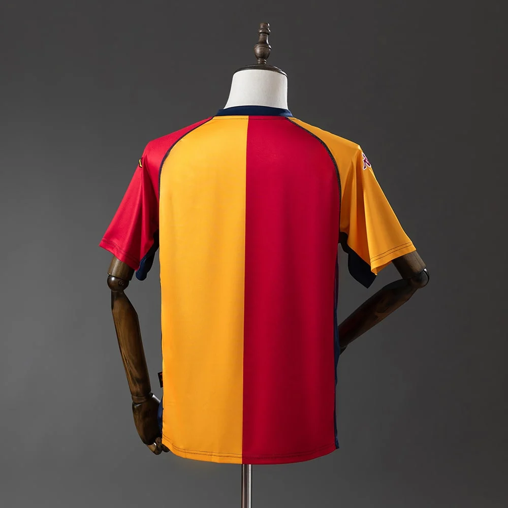 Camiseta local de la AS Roma 2001-2002 (2)