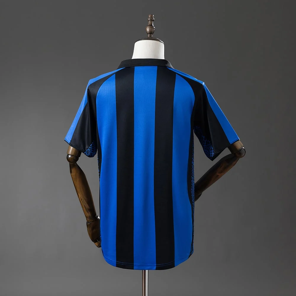 Maillot Inter Milan Domicile 2001-2002 (2)