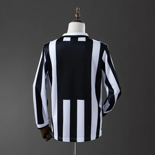Juventus Home Shirt 1995-1997 Long Sleeve