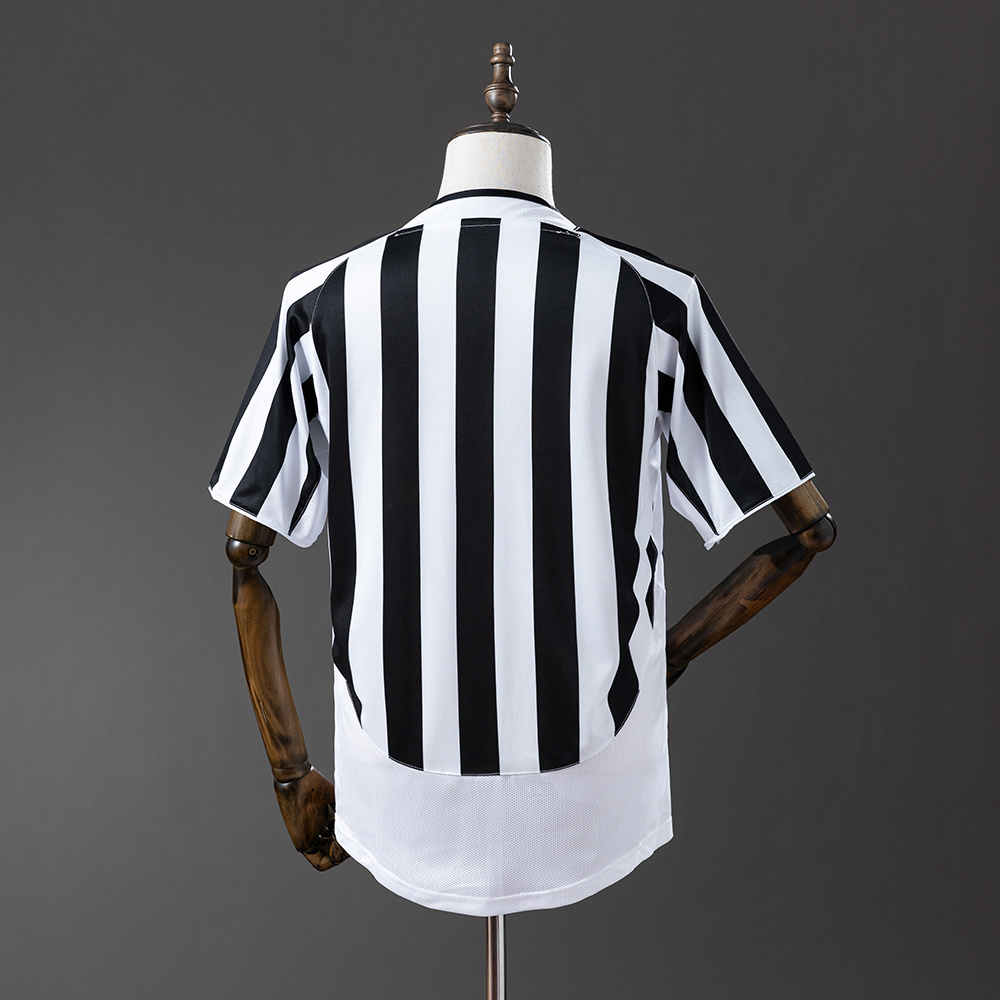 Maillot Juventus Domicile 2003-2004 (2)