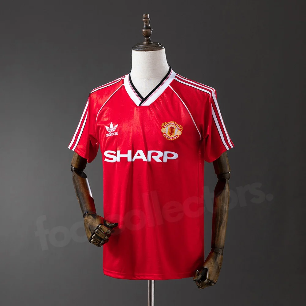 Manchester United Home Shirt 1984 (1)