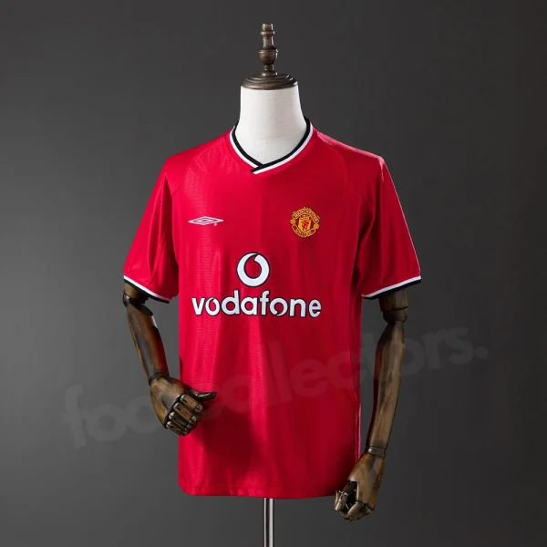 Camiseta local del Manchester United 2000-2001