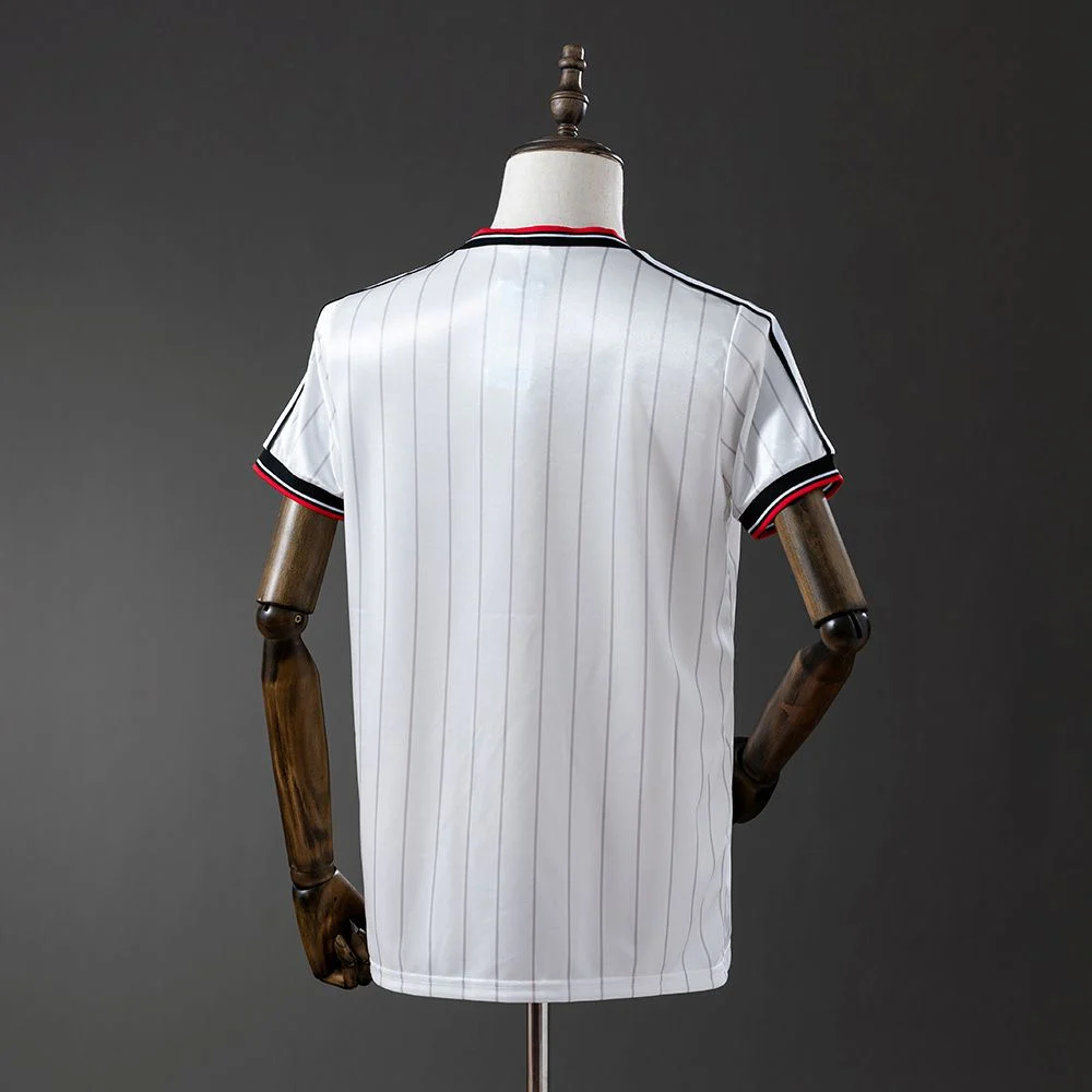 Maillot Manchester United Exterieur 1983-1984 (2)
