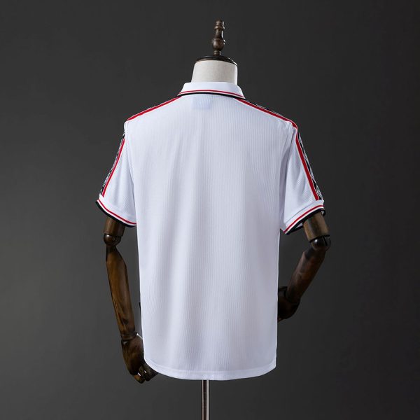 Camiseta de visitante del Manchester United 1998-1999 – Edición Conmemorativa