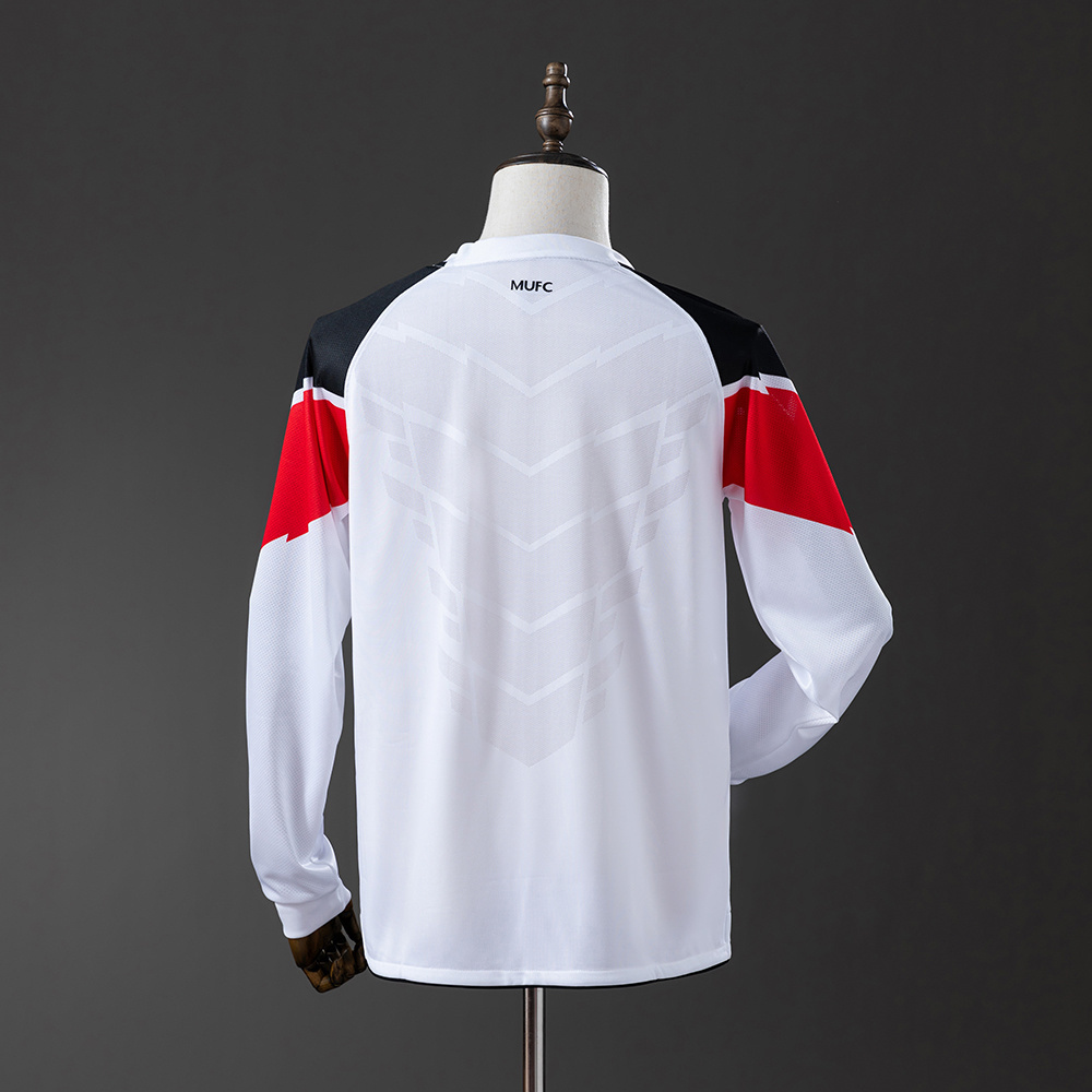 Maillot Manchester United Exterieur 2010-2011 Manches Longues (2)