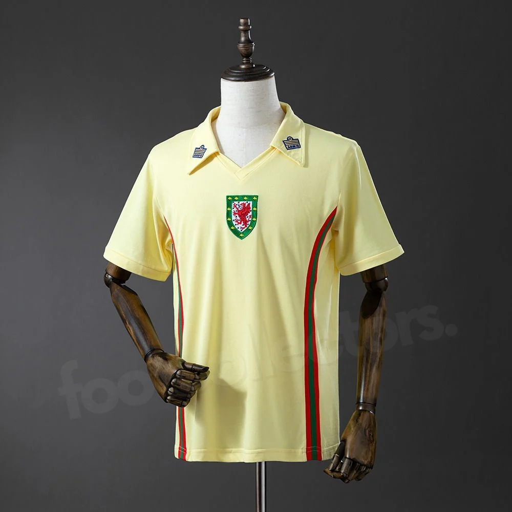 Maillot Pays de Galles Extérieur 1976-1979 (1)