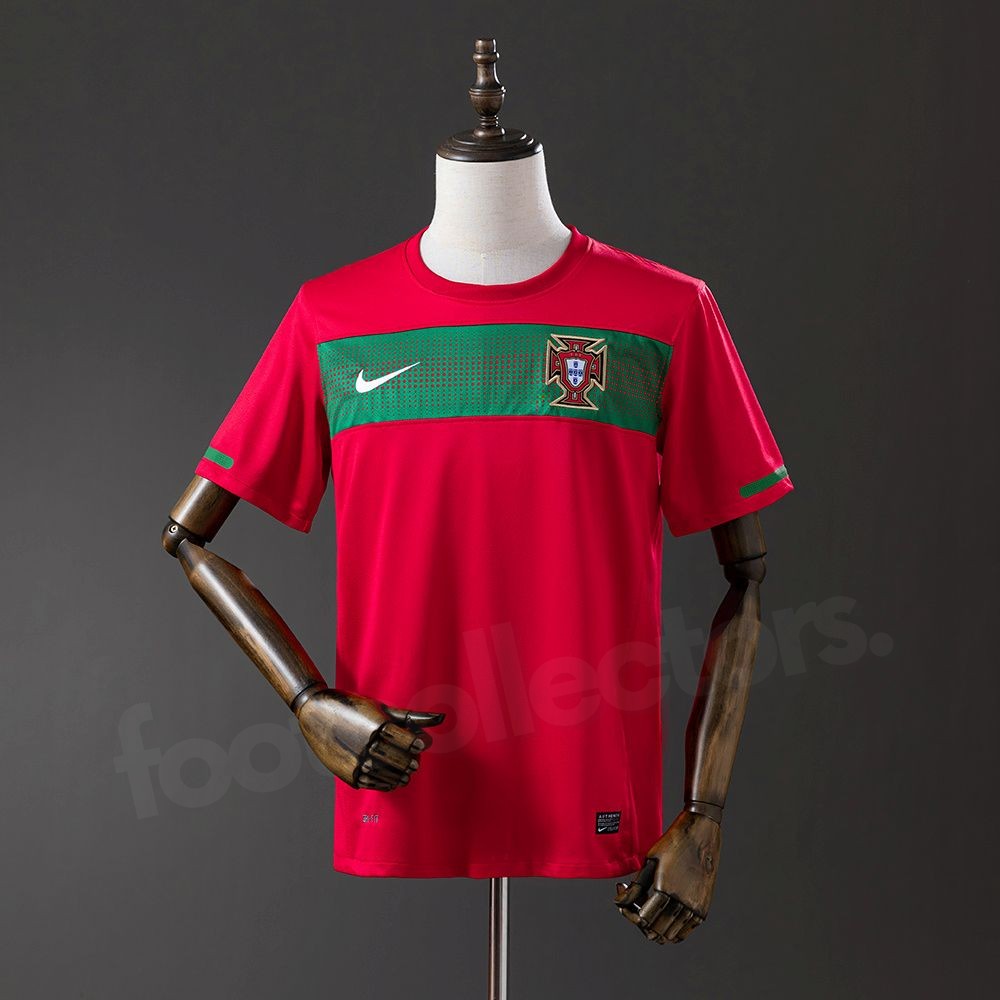 Maillot Portugal Domicile 2010 (1)