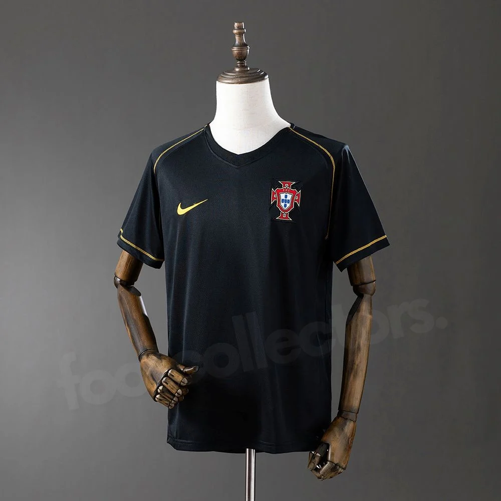 Camiseta de visitante de Portugal 2006 (1)