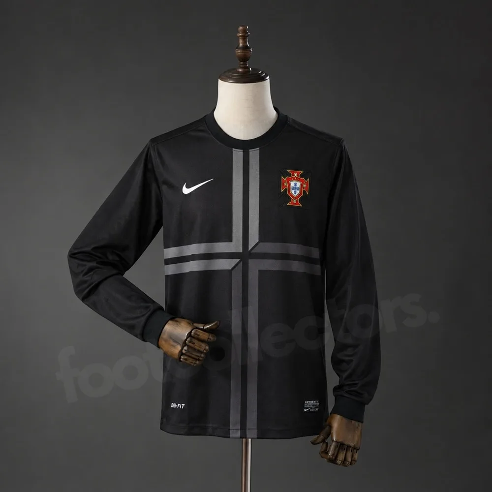 Maillot Portugal Exterieur 2013 Manches Longues (1)