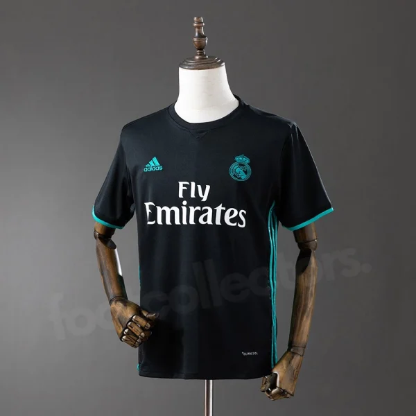 Camiseta de visitante del Real Madrid 2017-2018