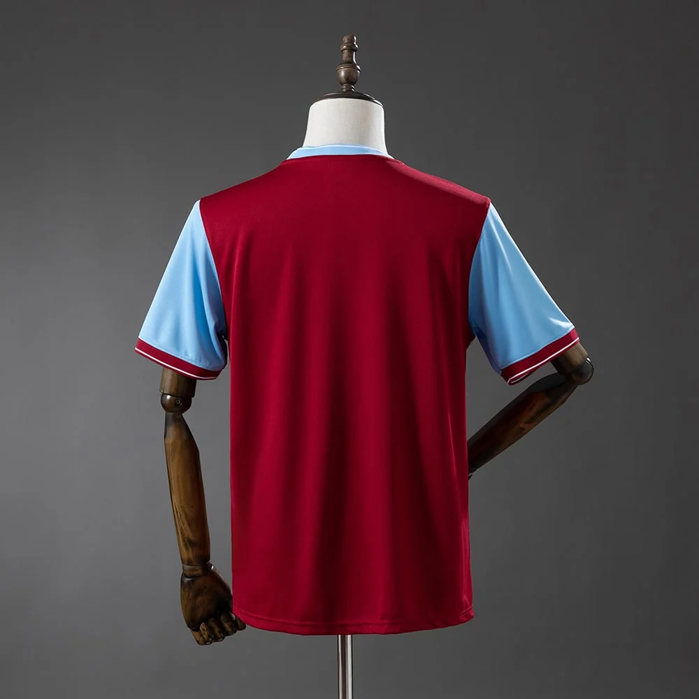 Maillot Aston Villa Domicile 2009-2010