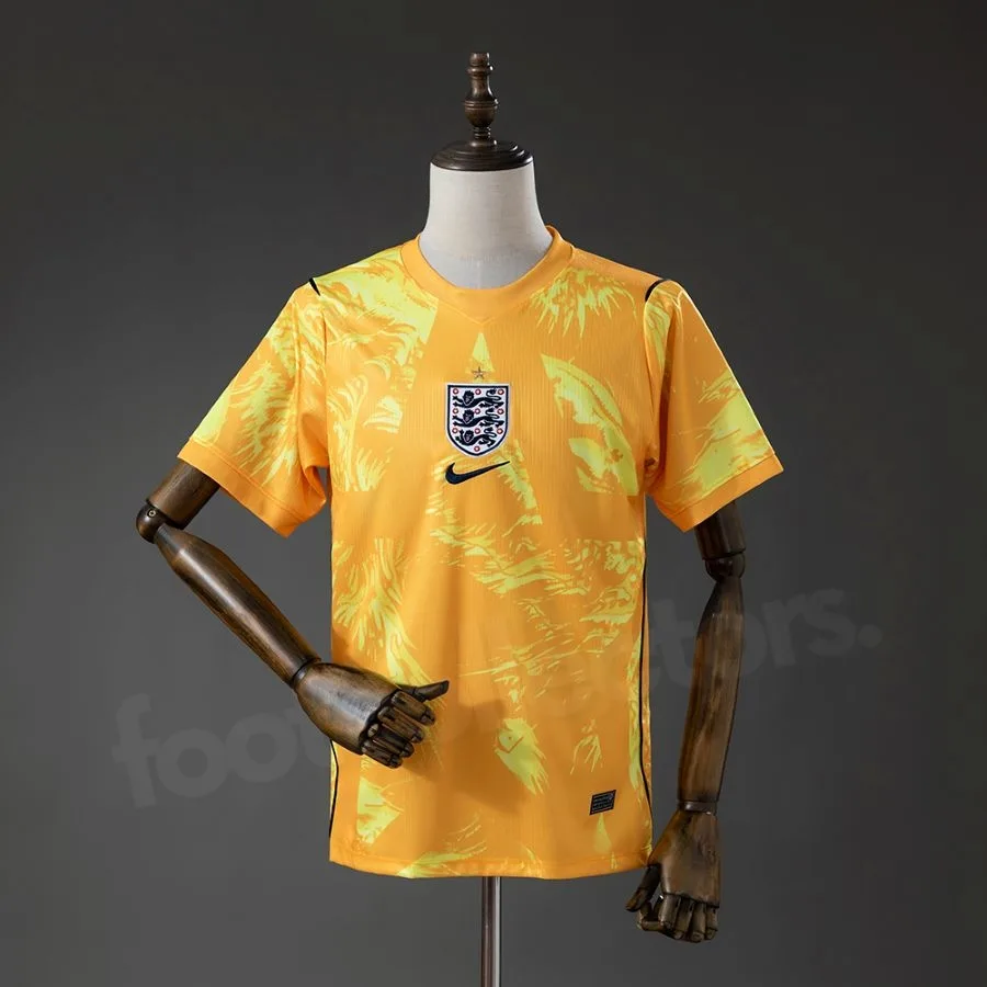 England 2026/2027 Goalkeeper Shirt (1)